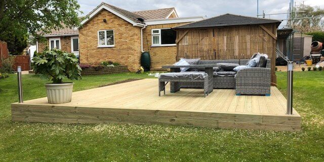 Decking complete Branston (8)